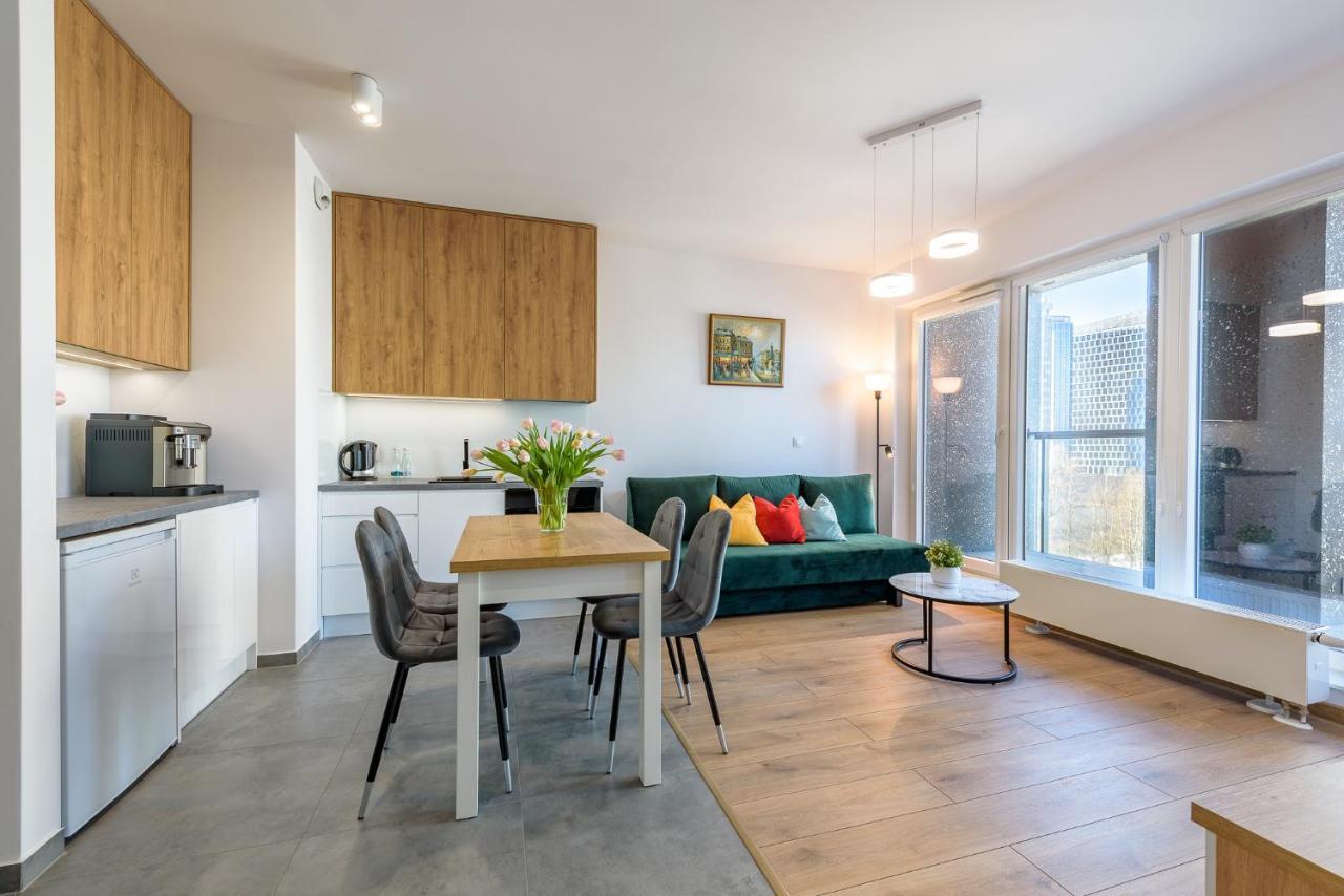 קטוביץ Apartamenty Tespis - Sokolska 30 Towers מראה חיצוני תמונה